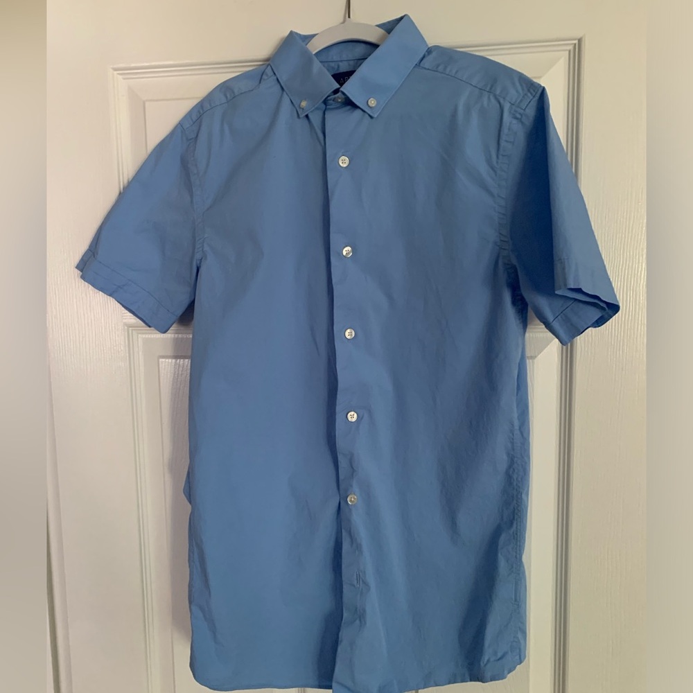 Men’s Short Sleeve Dress Shirt